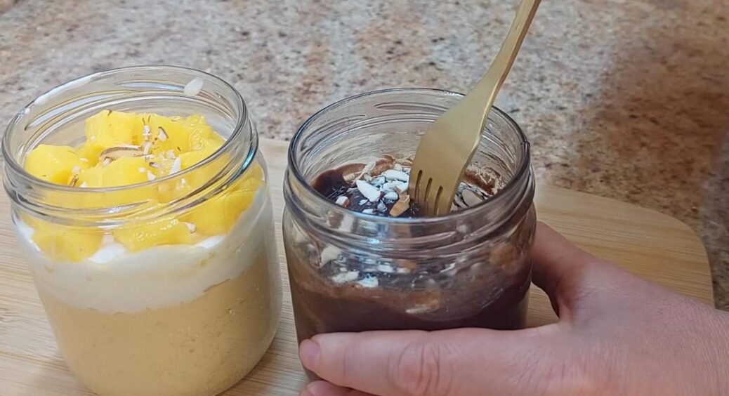 Тепер торти варю в банках 0.5 л на плиті: геніальний спосіб приготування десертів, про який мало хто знає 