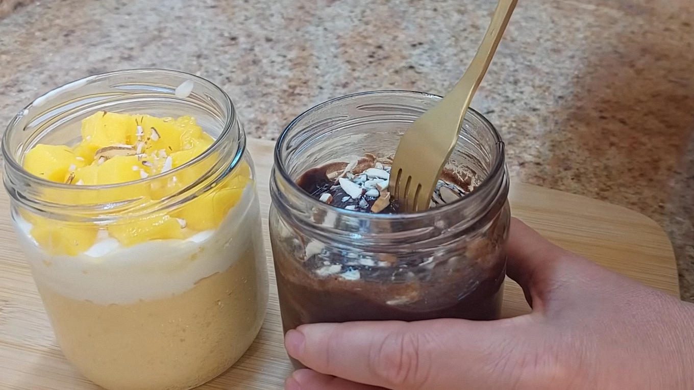 Кондитери розповіли, як приготувати торт в банці на плиті