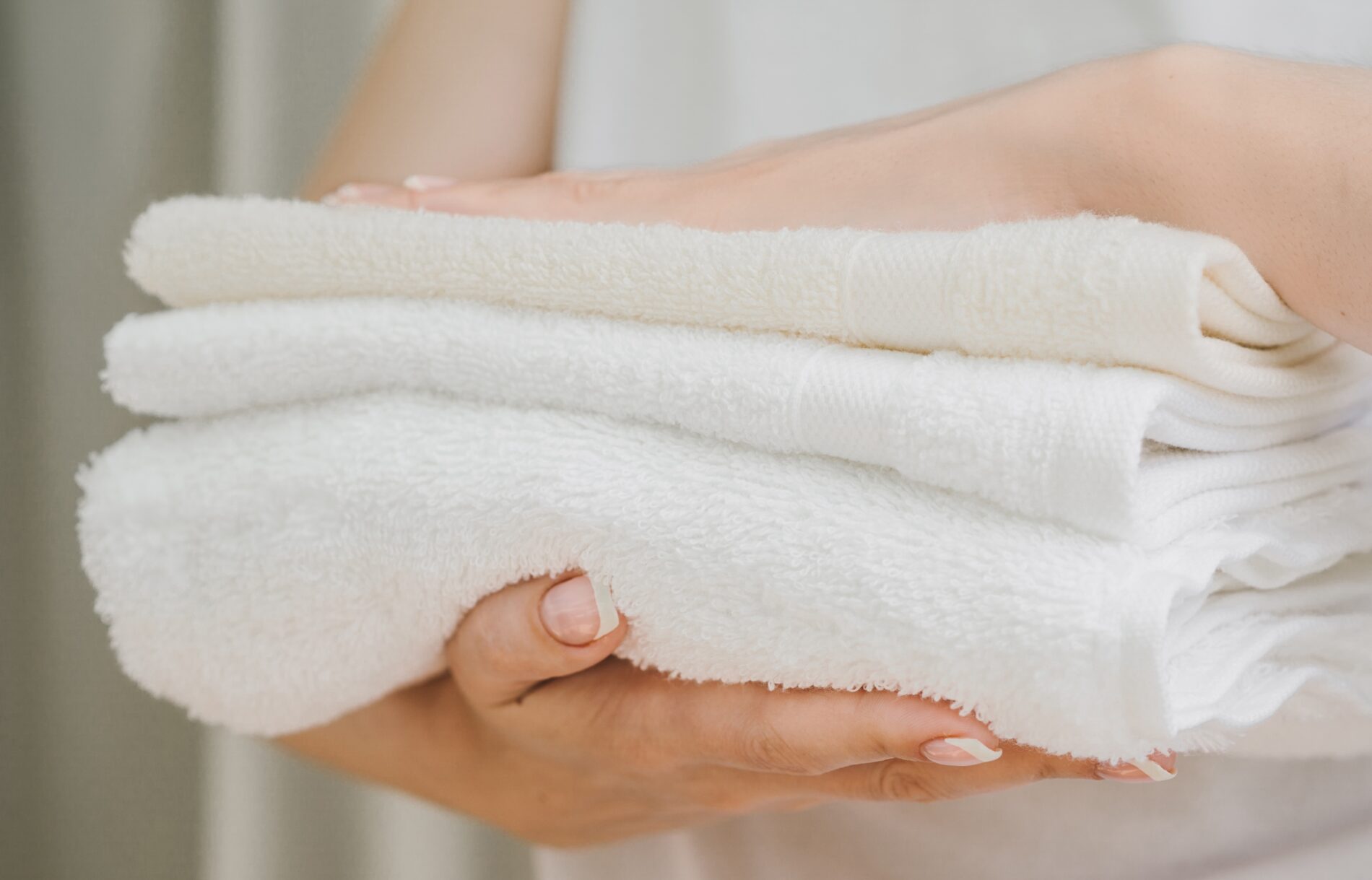 Господині розповіли, як прати рушники, щоб вони залишалися мʼякими