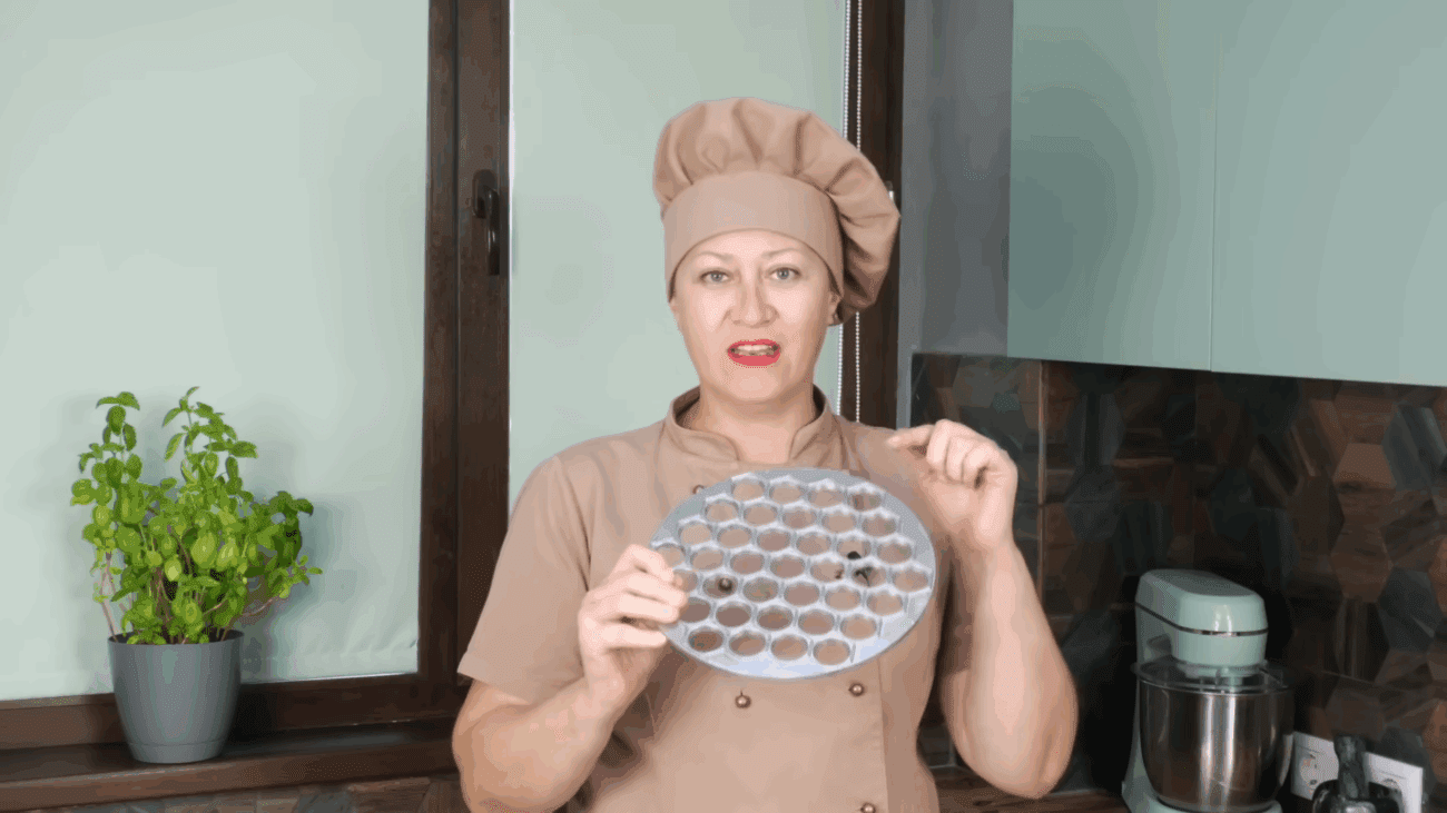 Експерти розповіли, як правильно користуватися пельменницею