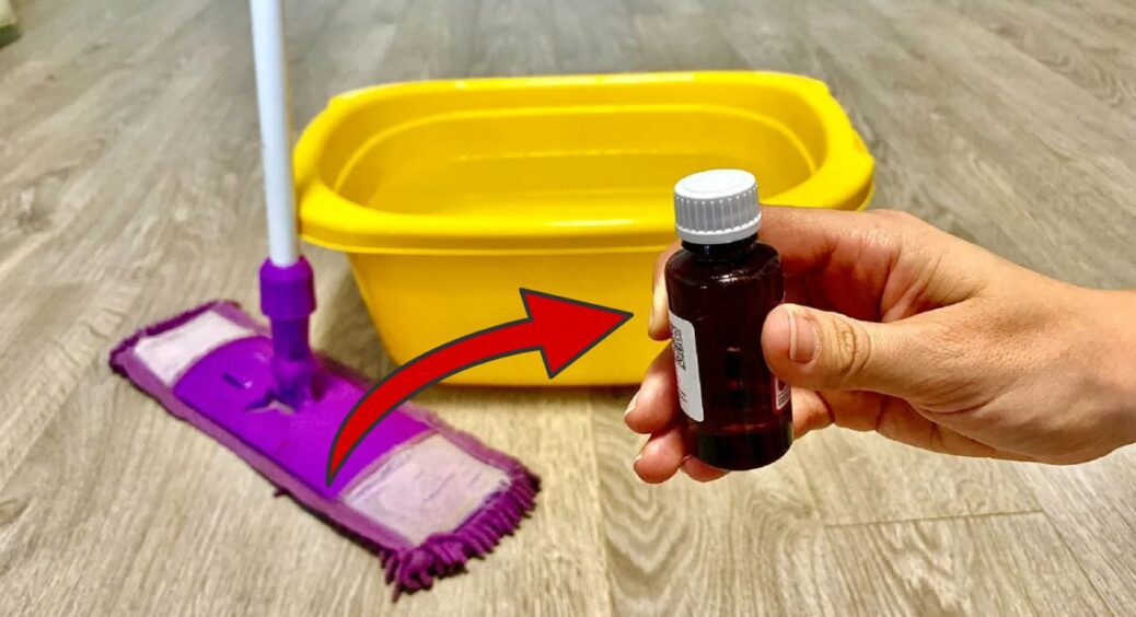 Ось як я мию ламінат, паркет і плитку вдома: не брудниться по 2 тижні і не боїться вологи. Супер-спосіб! 