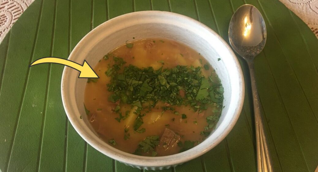 Ні в бульйон, ні в суп, ні в борщ більше не кладу 1 спецію: все думала, ну звідки цей присмак — он воно що 