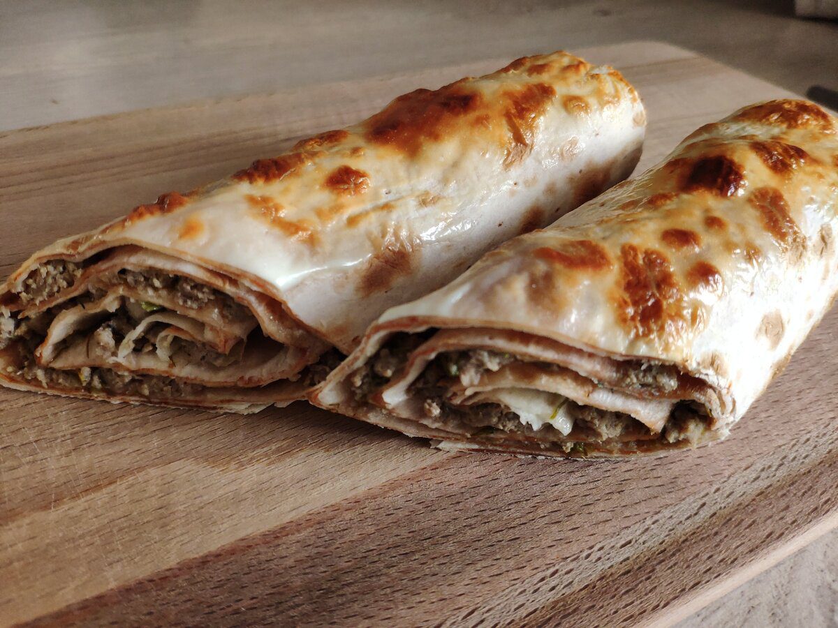 Кулінари розповіли, як приготувати смачні рулетики з фаршу всього за 12 хвилин – простий рецепт