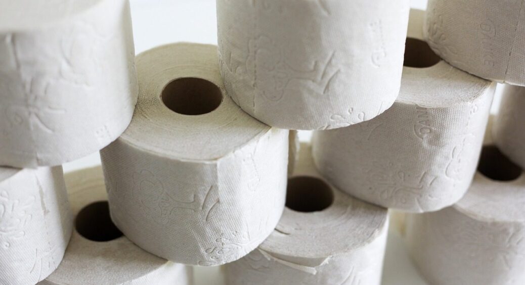 Туалетну бумагу купую по 30 рулонів за раз: використовую їх зовсім не так, як усі. Будете здивовані 