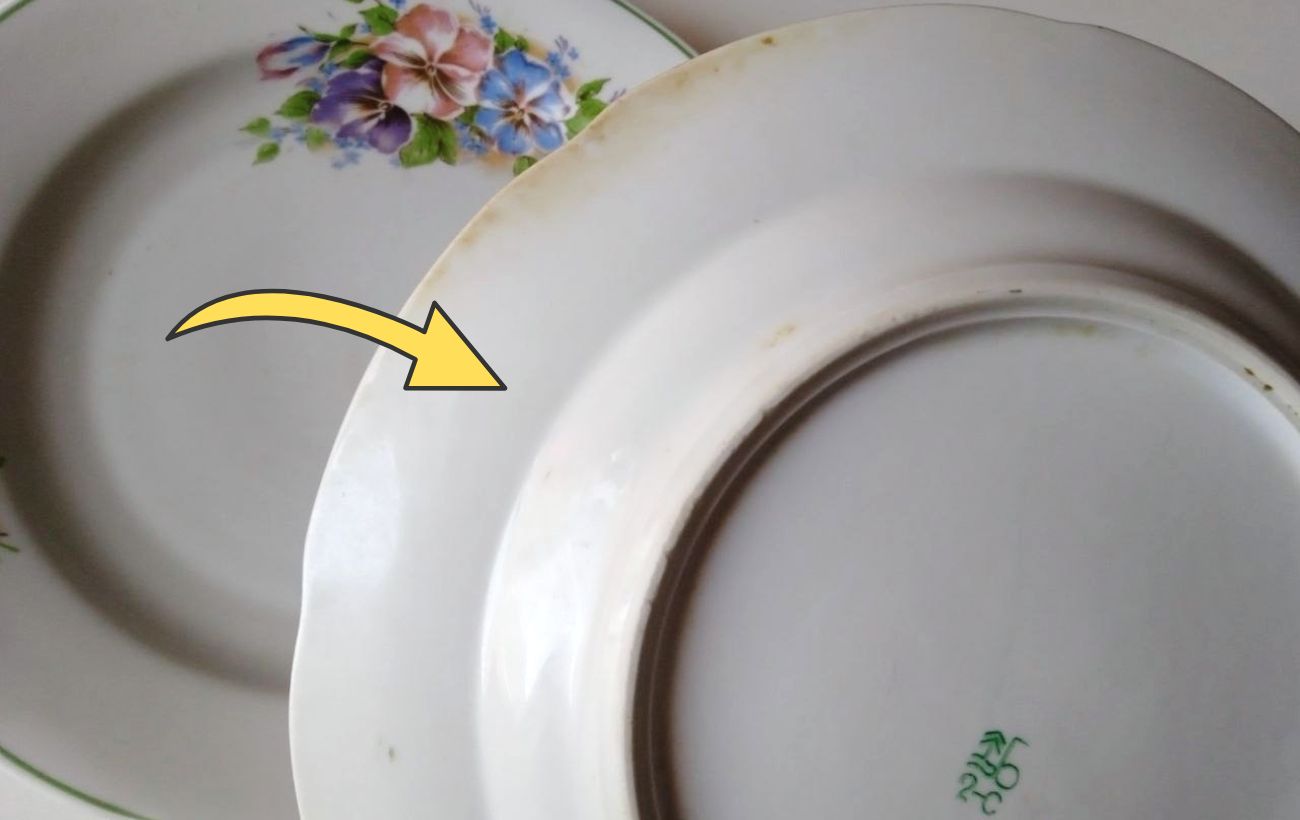 Як відмити наліт на старому посуді