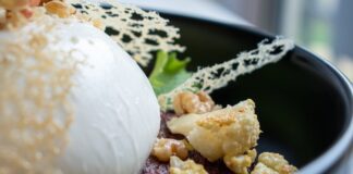 Кулінари розповіли, як приготувати домашню моцарелу