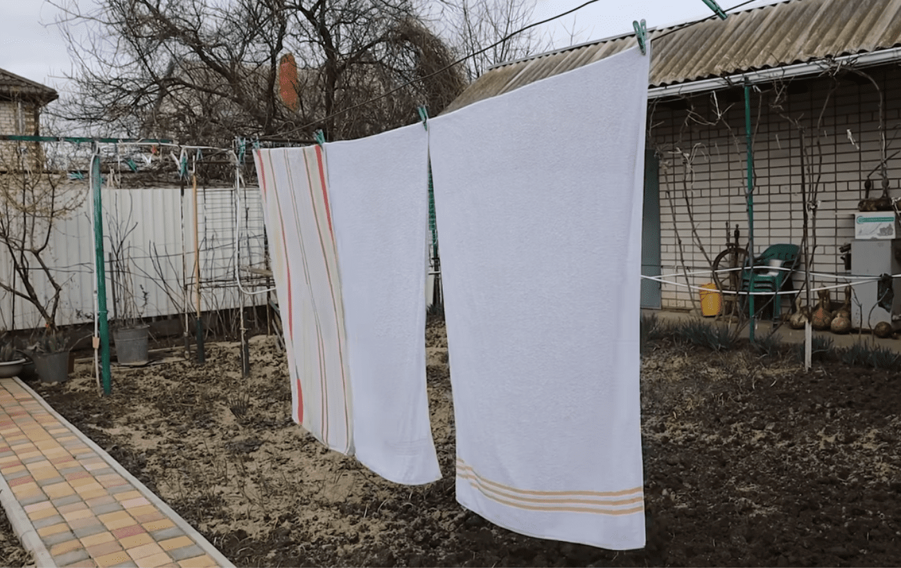 Експерти розповіли, як відбілити рушники та білизну