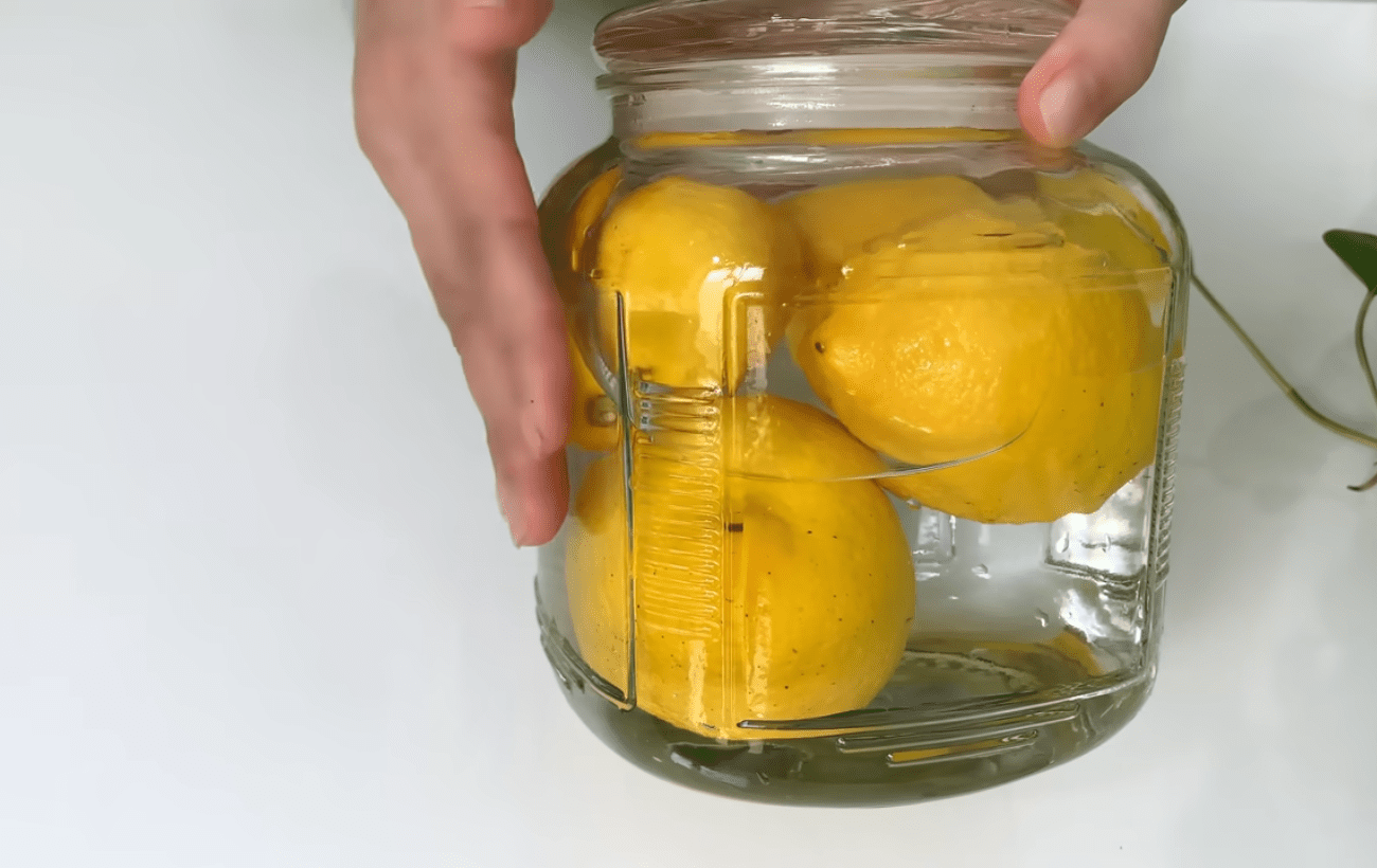 Кулінари поділилися рецептом консервації лимонів