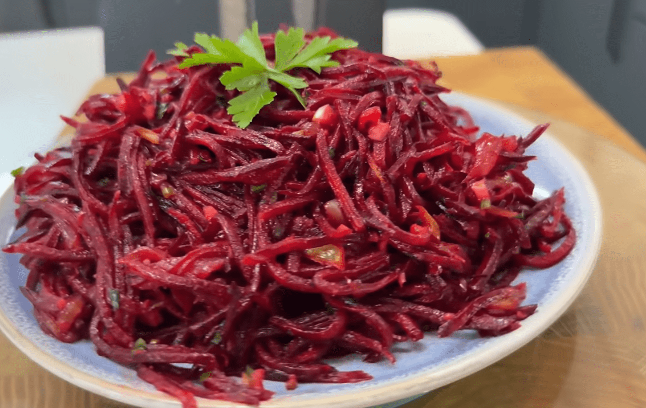 Кулінари розповіли, як приготувати буряк по-корейськи