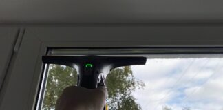 Господині назвали дієвий спосіб миття вікон надовго і без розводів