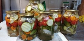 Кулінари поділилися простим рецептом дуже смачного овочевого асорті