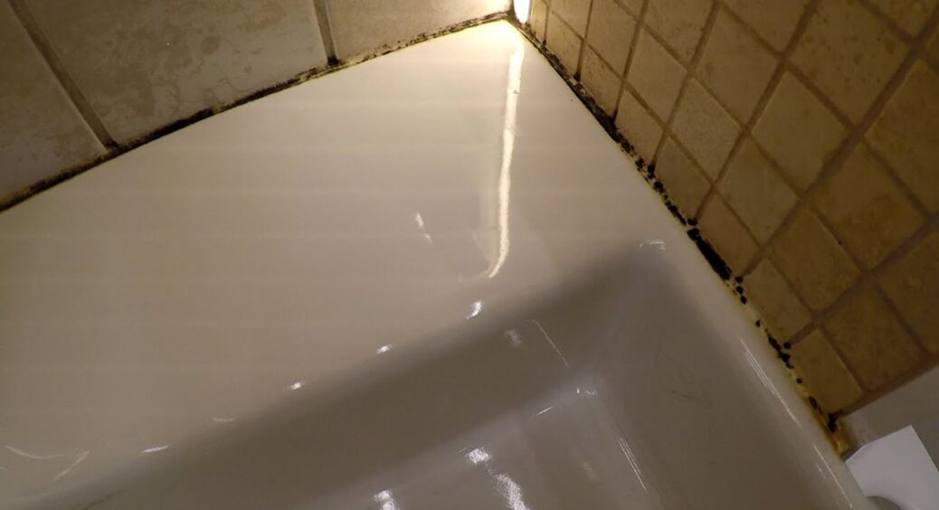 Чую запах плісняви у ванній – одразу роблю 1 простий трюк: більше ніяких “чорних цяток” – я так сказала! 