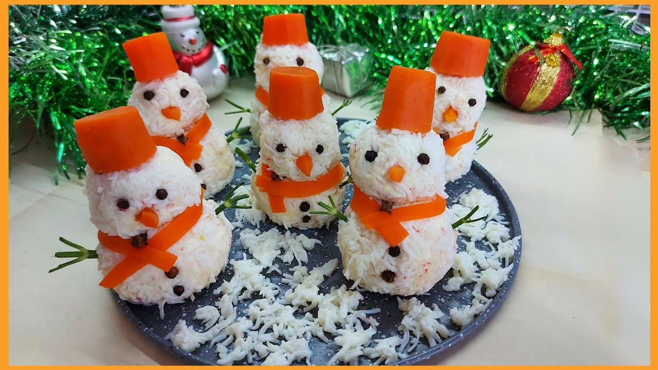 Кулінари поділилися рецептом смачної новорічної закуски у вигляді сніговиків