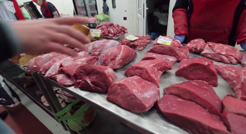 Разом з 3 шеф-кухарями вибираємо найкращу частину свинини: не методом “тику”, а зі знанням справи 