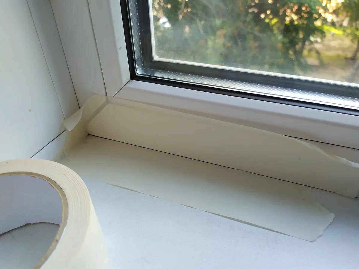 Експерти порадили спосіб, як утеплити вікна в домашніх умовах без особливих витрат – секрет