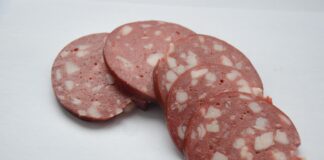 Як обирати якісну ковбасу