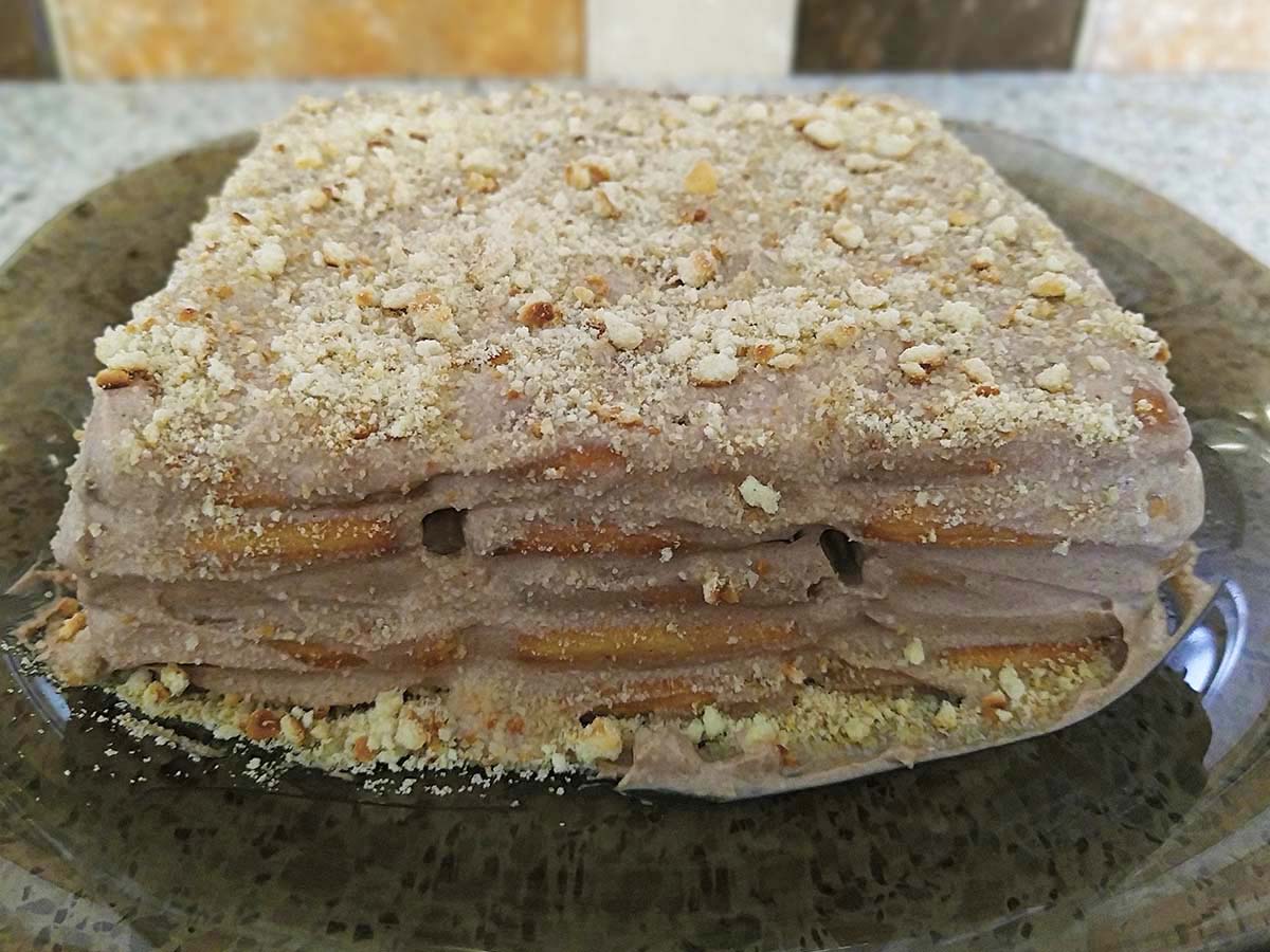 Кулінари розповіли, як приготувати смачний торт без випікання бісквіта в духовці – рецепт