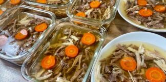 Кулінари розповіли, як зварити смачний холодець із курки без желатину