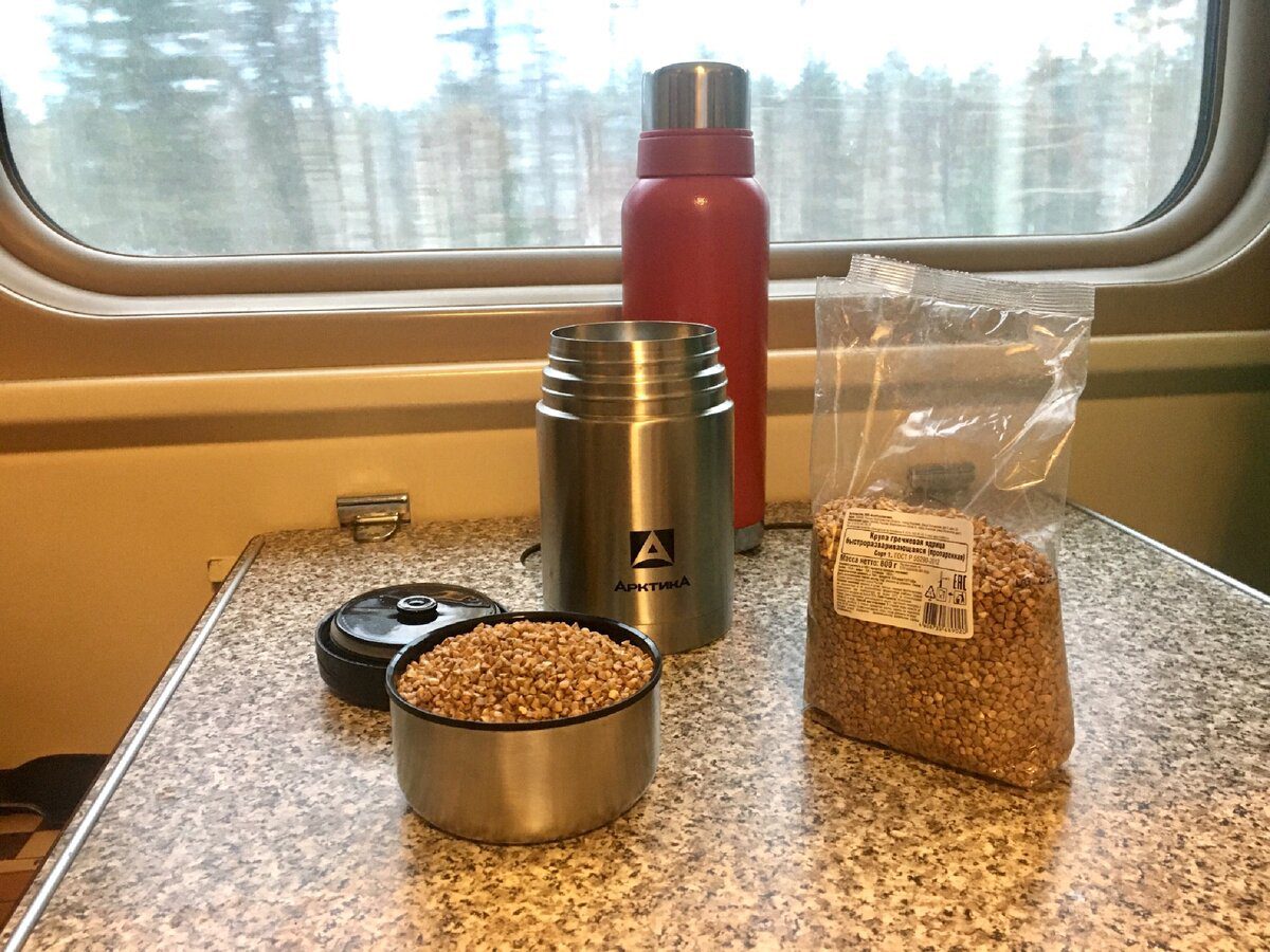 Кулінари розповіли, як приготувати смачну кашу без газу та світла – цікавий і ситний рецепт