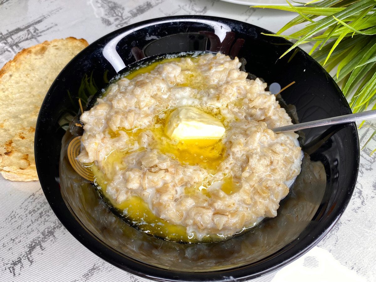 Кулінари розповіли, як приготувати смачну кашу без газу та світла – цікавий і ситний рецепт