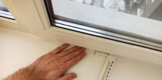 Господині розповіли, як бюджетно утеплити вікна 
