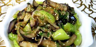 Як приготувати мариновані баклажани та огірки