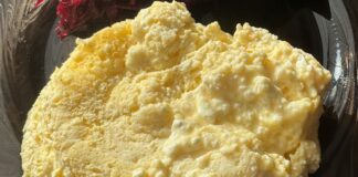 Господині розповіли, як смажити картоплю, щоб вона не прилипала до пательні 