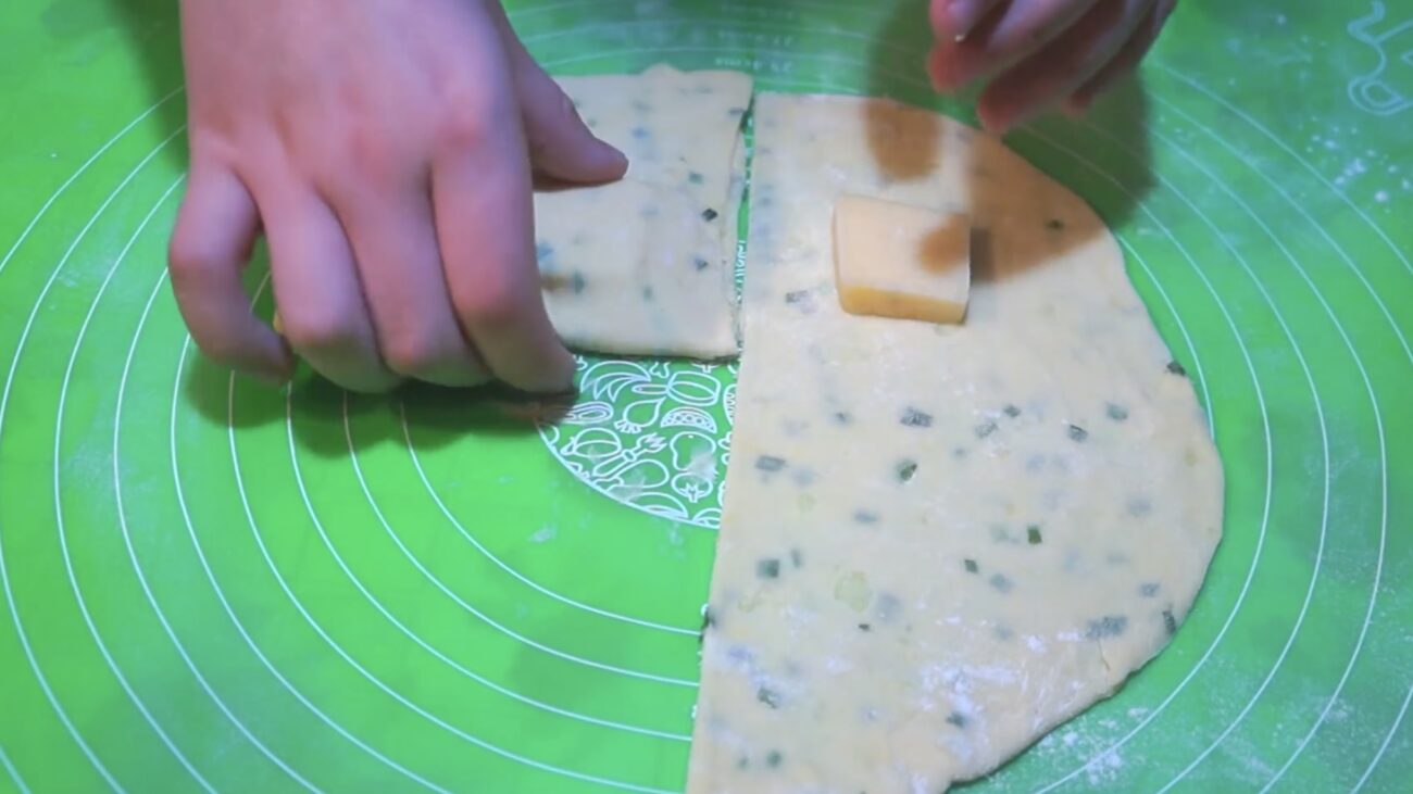 Господині розповіли, як приготувати смачну вечерю з картоплі та яєць Господині розповіли, як приготувати смачну вечерю з картоплі та яєць