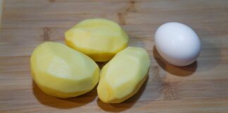 Господині розповіли, як приготувати смачну вечерю з картоплі та яєць 