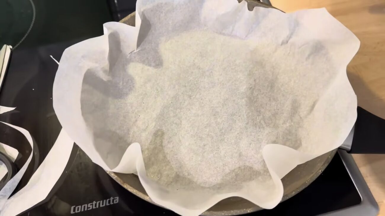 Господині розповіли, як смажити котлети на пергаменті, щоб вони не пригорали 