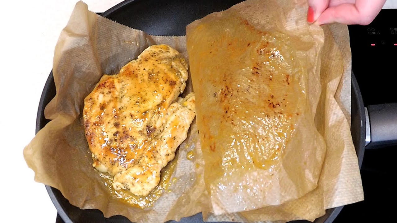 Господині розповіли, як смажити котлети на пергаменті, щоб вони не пригорали 