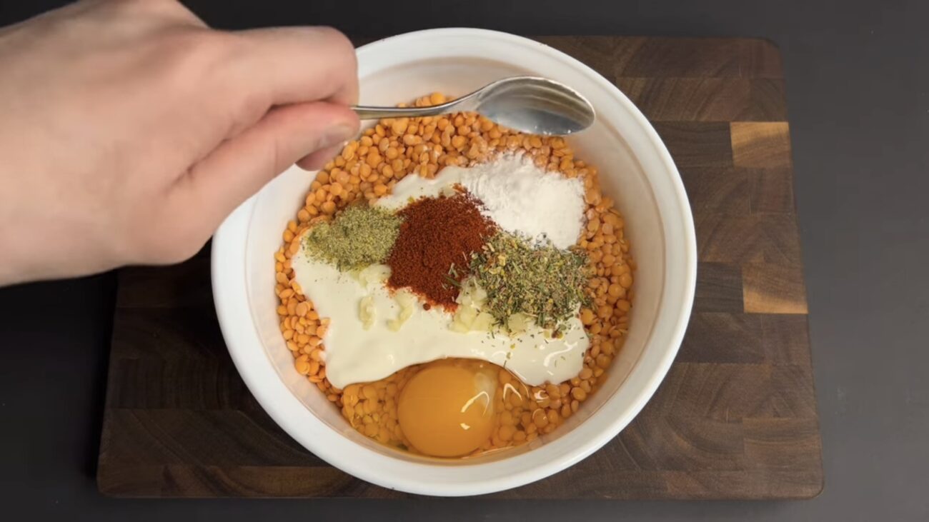 Господині розповіли, як приготувати смачний хліб без дріжджів і борошна 