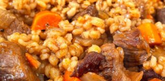 Господині розповіли, як смачно приготувати перловку 