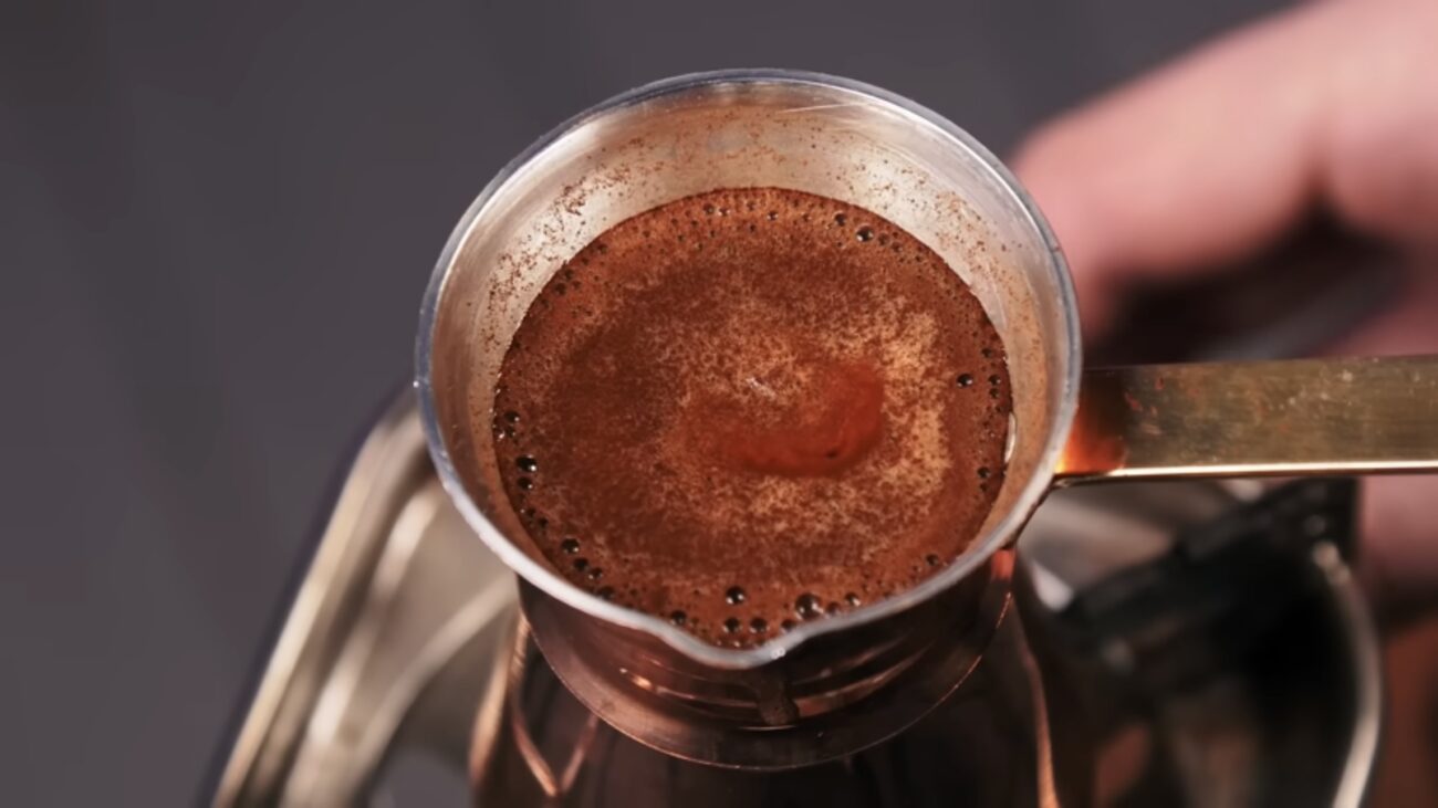 Господині розповіли, як варити вдома каву, щоб виходило як у кавʼярні