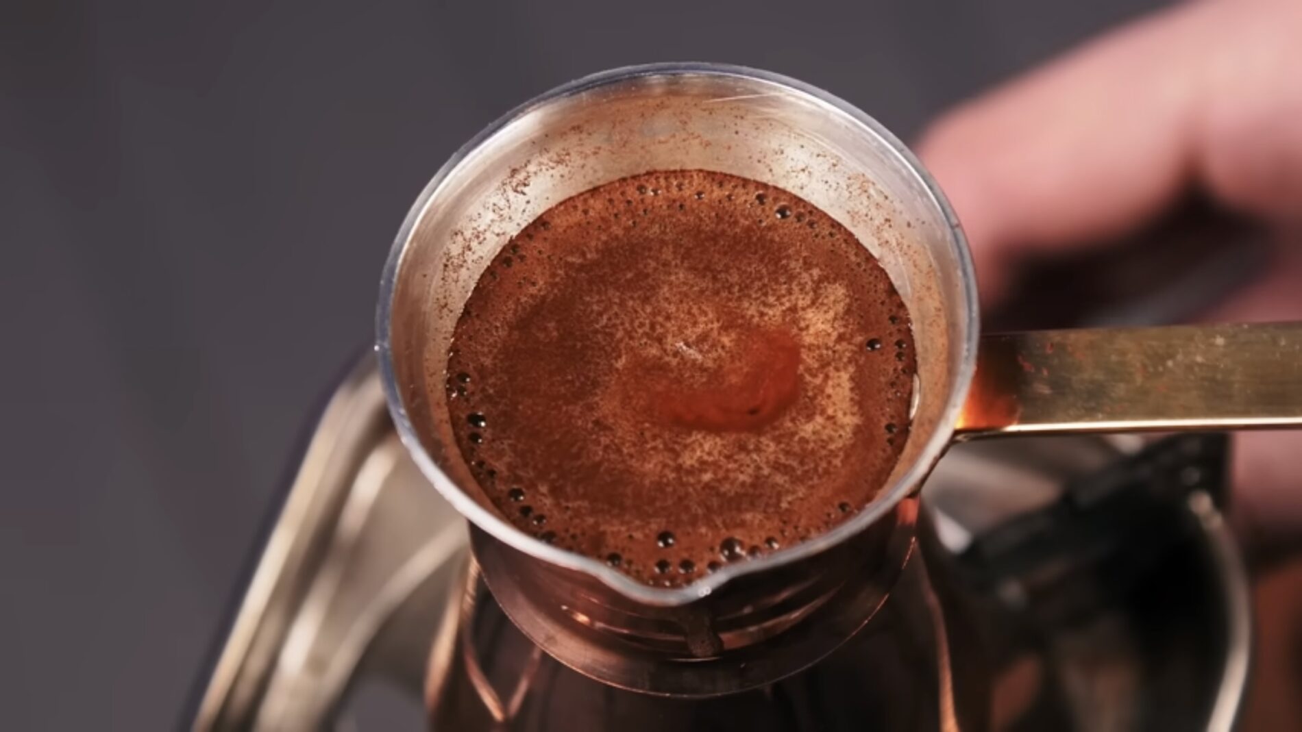 Господині розповіли, як варити вдома каву, щоб виходило як у кавʼярні 