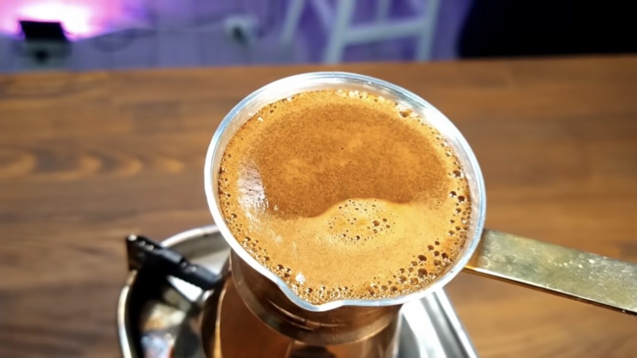 Господині розповіли, як варити вдома каву, щоб виходило як у кавʼярні 