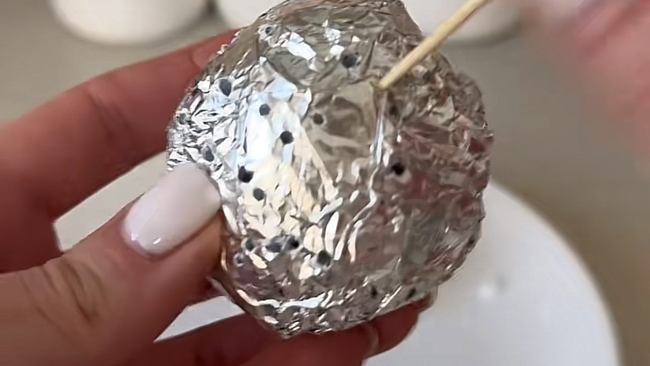 Господині розповіли, як зробити ароматизатор для туалету із мила Господині розповіли, як зробити ароматизатор для туалету із мила