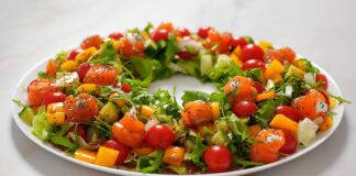 Господині розповіли рецепт розкішного салату на Новий рік 