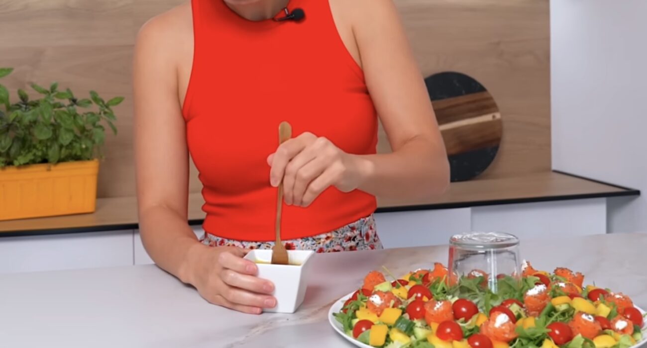 Господині розповіли рецепт розкішного салату на Новий рік Господині розповіли рецепт розкішного салату на Новий рік