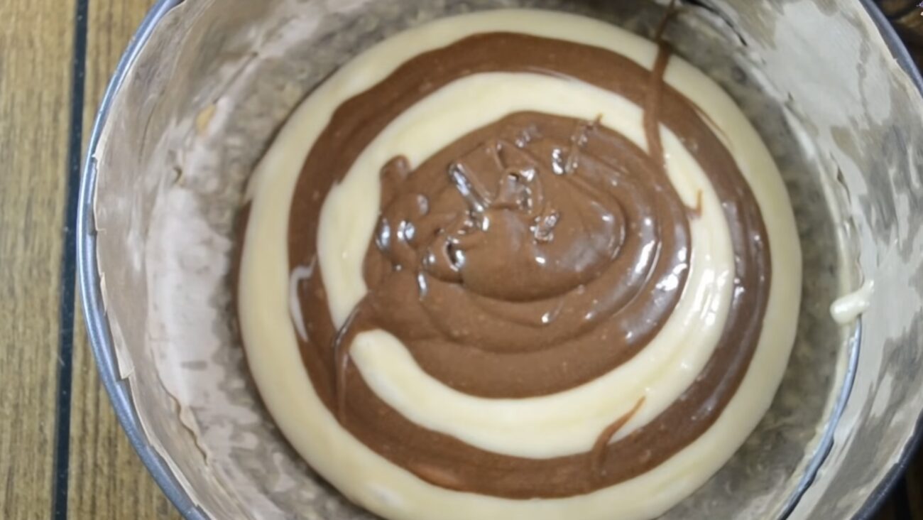 Господині розповіли, як приготувати смачний пиріг за рецептом з 80-х років 