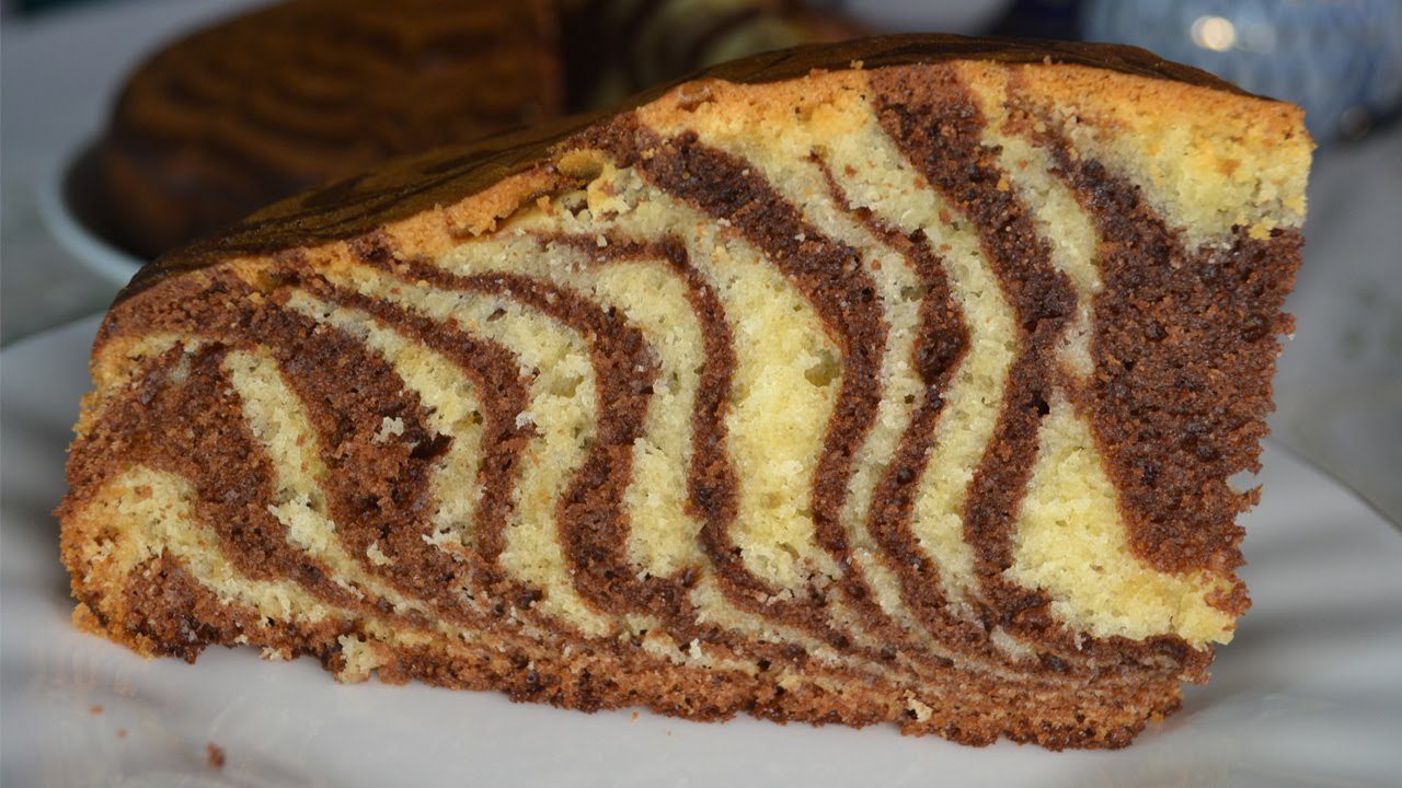 Господині розповіли, як приготувати смачний пиріг за рецептом з 80-х років 