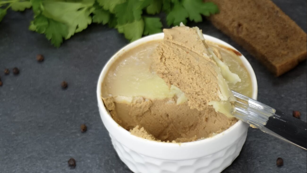 Господині розповіли, як приготувати смачний і корисний паштет на закуску Господині розповіли, як приготувати смачний і корисний паштет на закуску