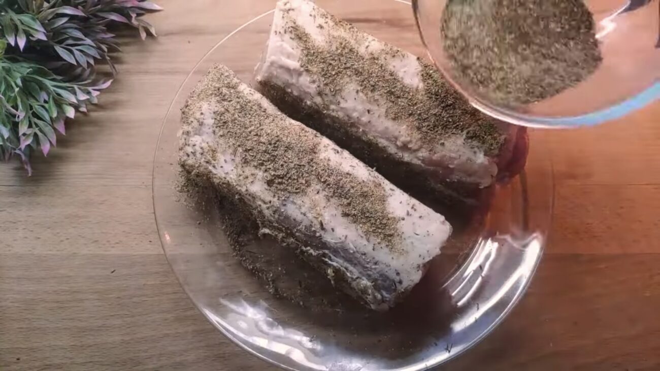 Господні розповіли, як правильно вʼялити свинину, щоб вийшов балик Господні розповіли, як правильно вʼялити свинину, щоб вийшов балик