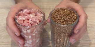 Господині розповіли, як приготувати смачну вечерю з фаршу та гречки 