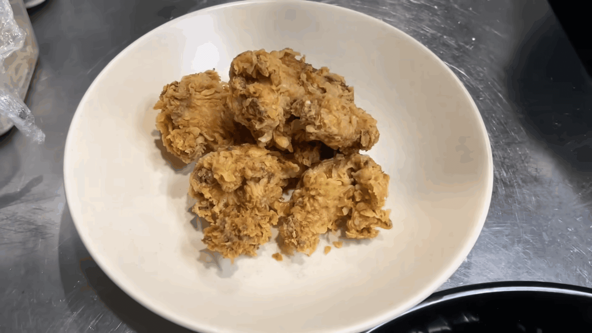 Експерти розповіли, як приготувати хрусткі курячі крильця