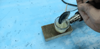 Експерти розповіли, як самостійно зробити універсальний клей