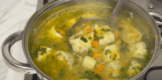 Кулінари розповіли, як врятувати пересолену страву