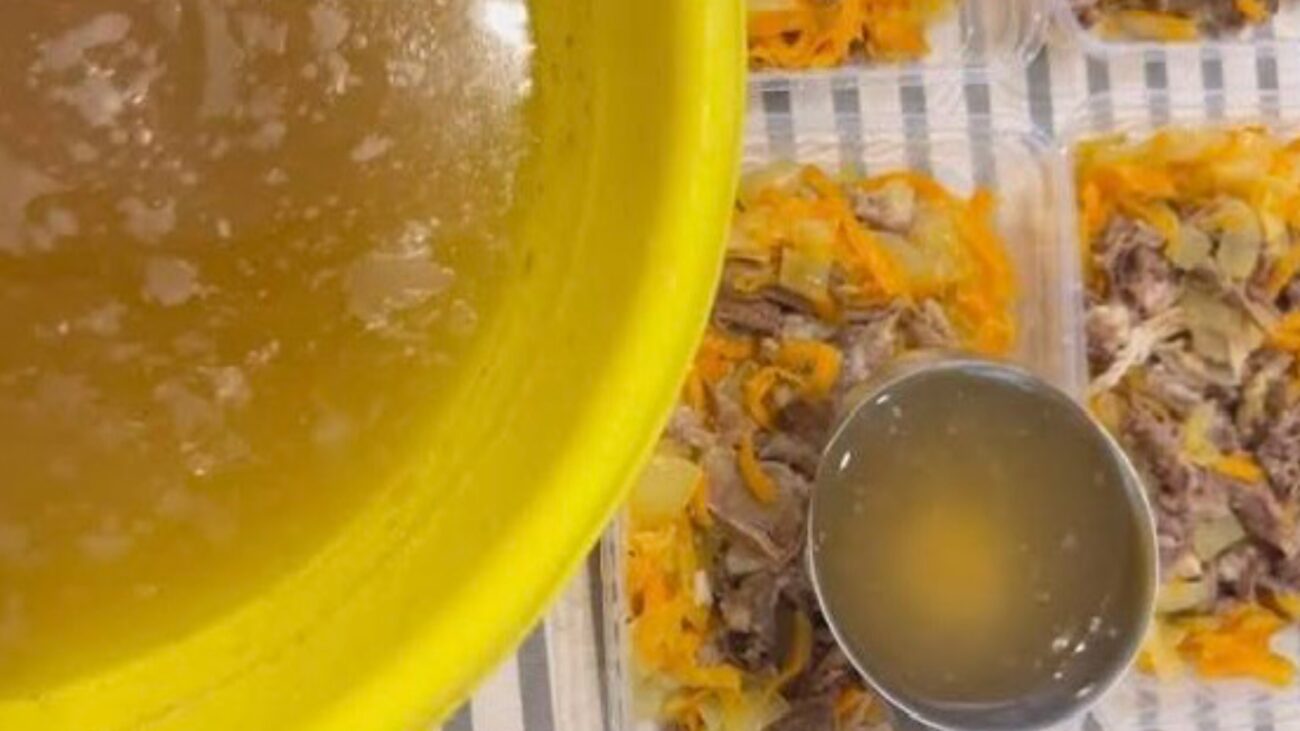 Господині розповіли, як приготувати суп і солянку за 15 хвилин 