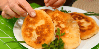 Експерти розповіли, як приготувати пухкі пиріжки з м'ясом