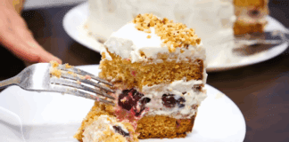 Експерти розповіли оновлений рецепт приготування торта "Медовик"